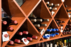 Weinregal Wein
